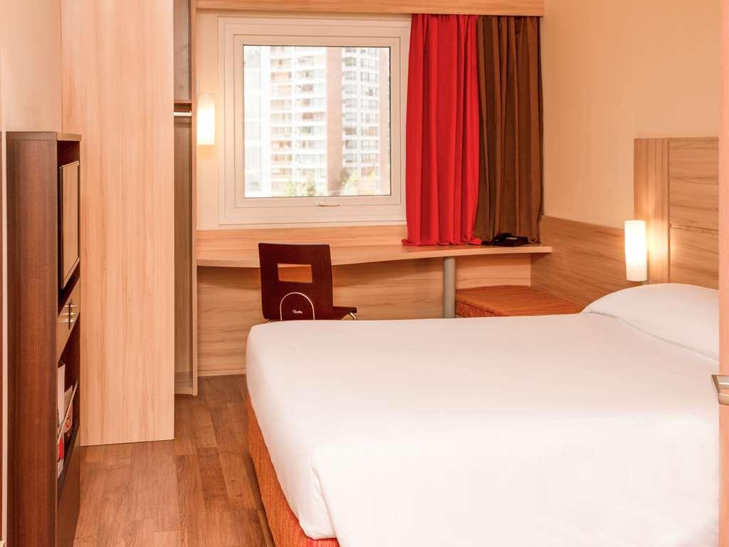 Ibis Santiago Las Condes Room photo