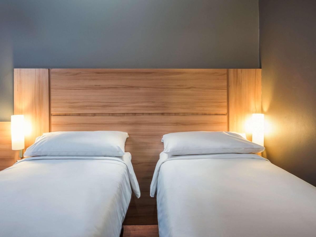 Ibis Santiago Las Condes Exterior photo
